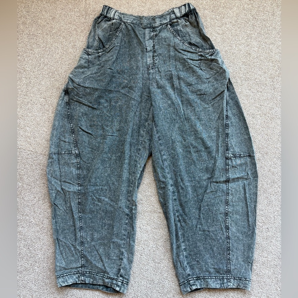 Free People - High
Road Pull-On Barrel Pants